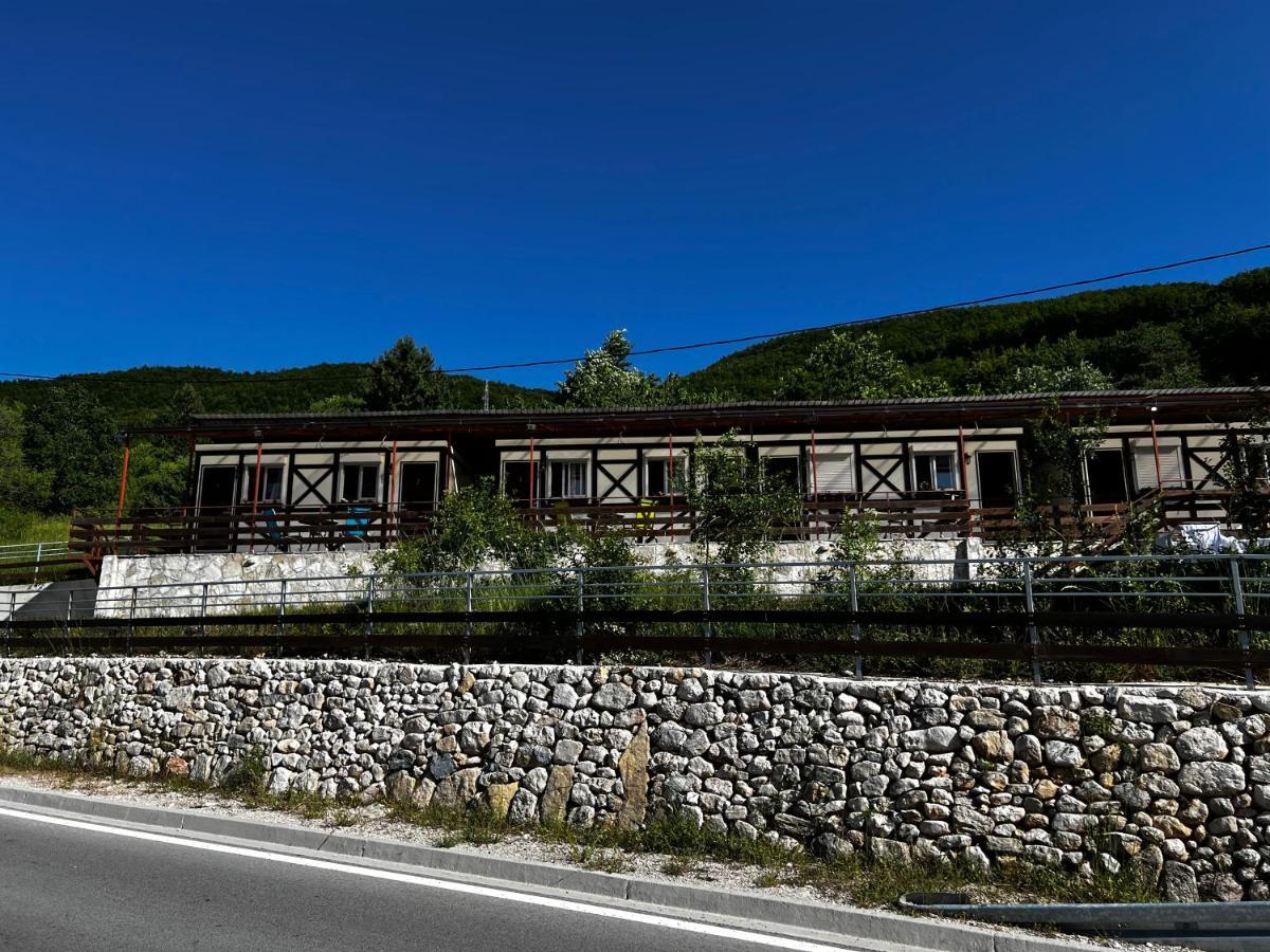 Willa Glamping Lovcen Njegusi Zewnętrze zdjęcie