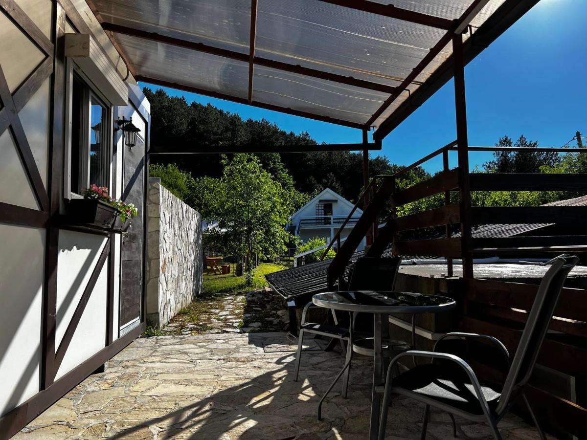 Willa Glamping Lovcen Njegusi Zewnętrze zdjęcie