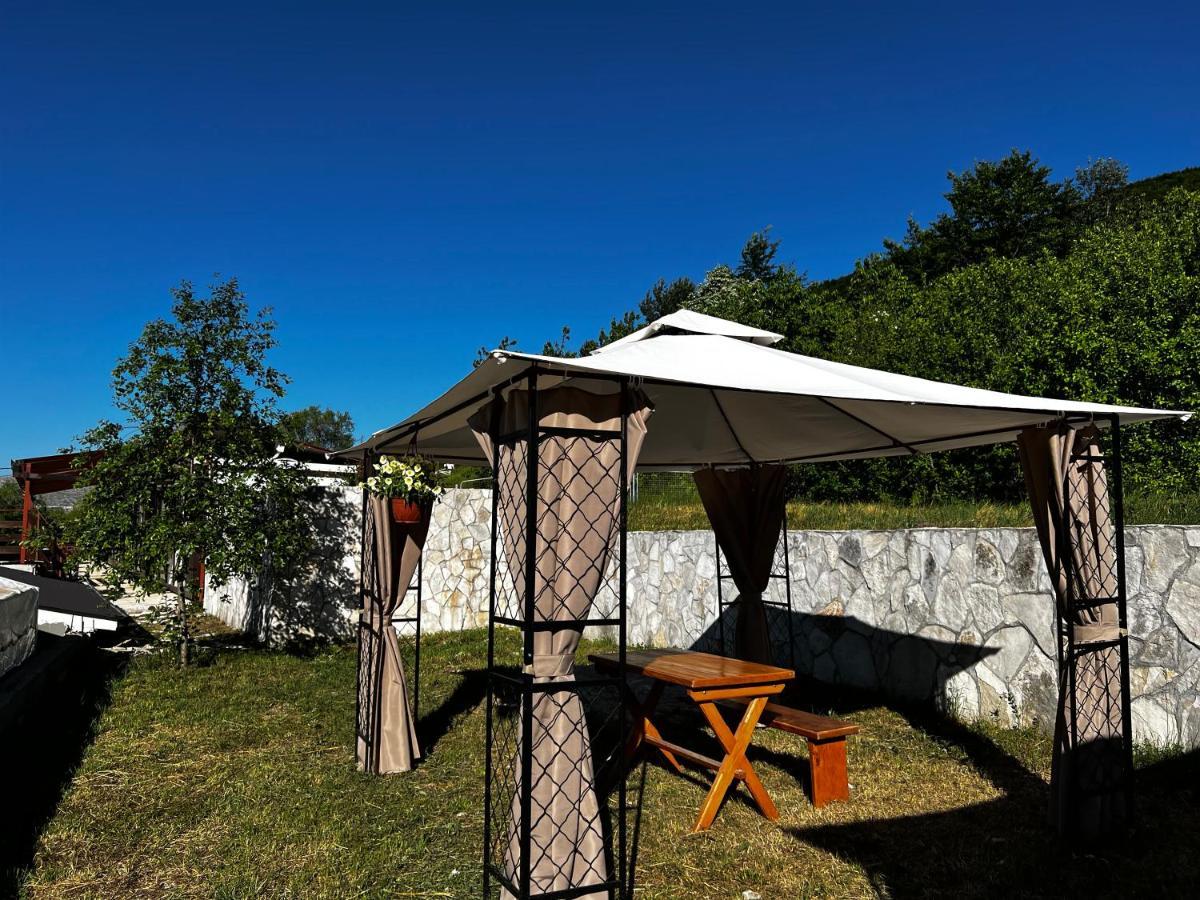 Willa Glamping Lovcen Njegusi Zewnętrze zdjęcie